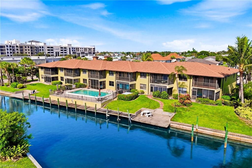 HEATHERTON MANOR CONDO - Residential