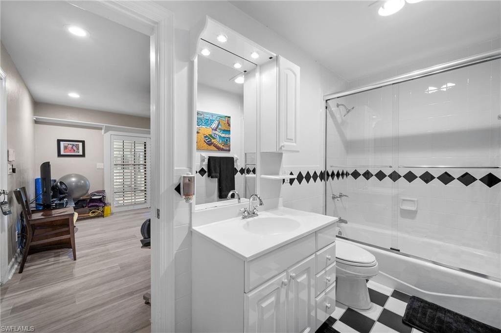 PINE RIDGE - Residential