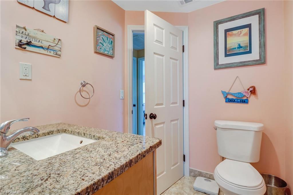 NAPLES MANOR - Residential