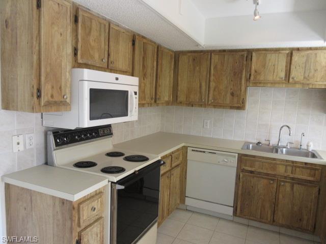 RENDEZVOUS CONDO - Residential