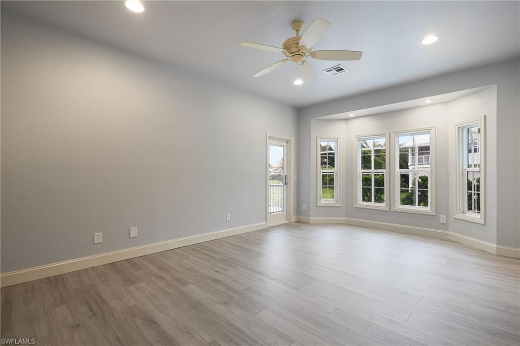 TIDEWATER ISLAND - Residential