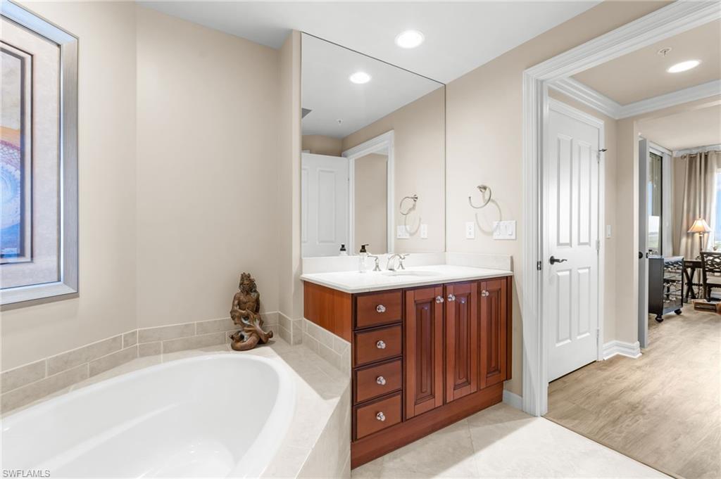 JASMINE BAY SOUTH - Residential