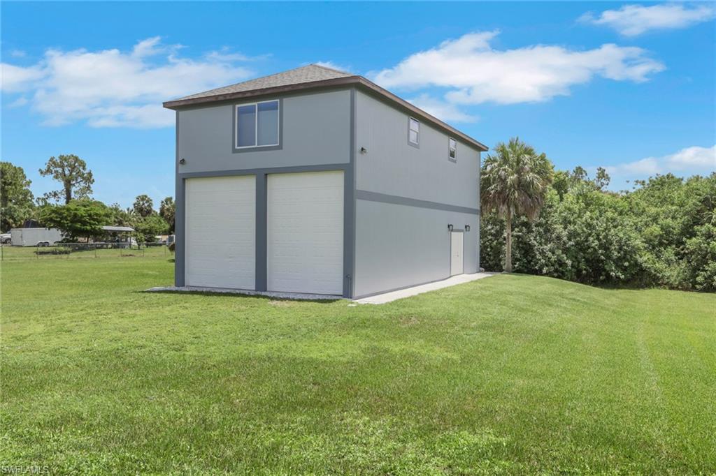GOLDEN GATE ESTATES - Residential