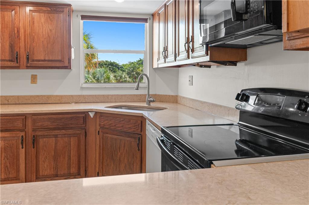 HIGH POINT COUNTRY CLUB - Residential