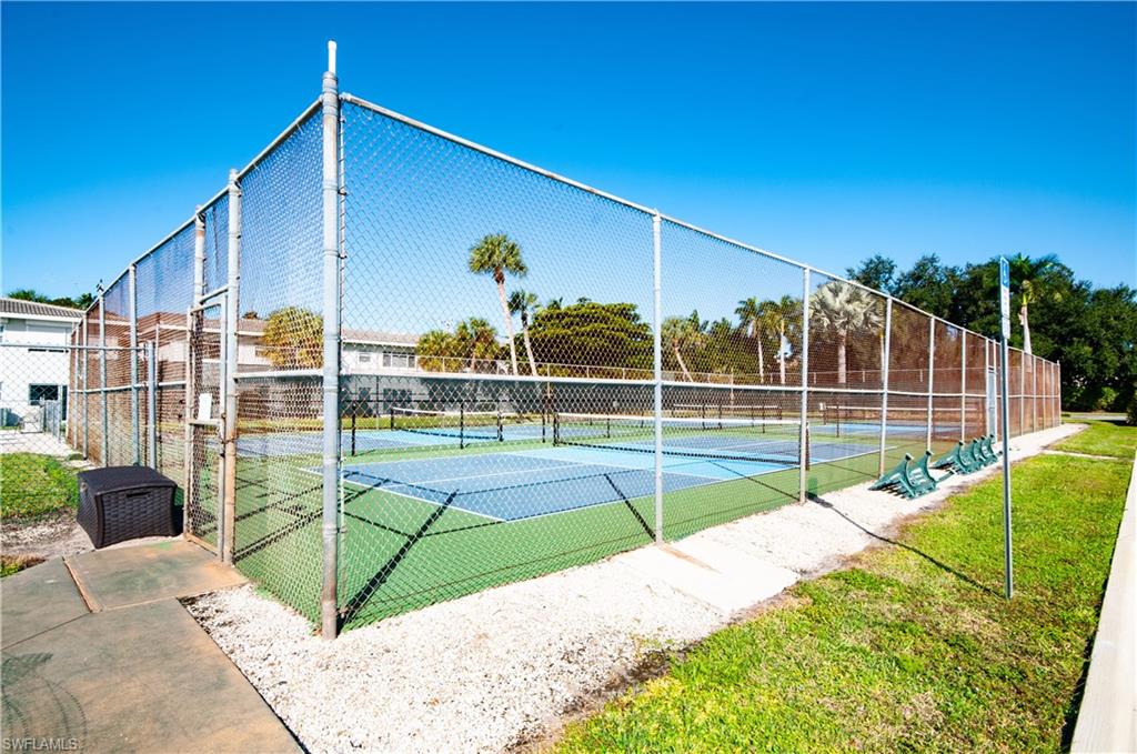 HIGH POINT COUNTRY CLUB - Residential