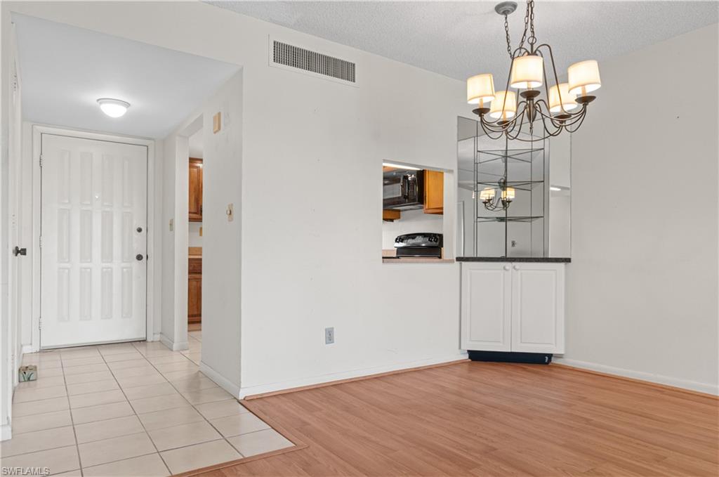 HIGH POINT COUNTRY CLUB - Residential