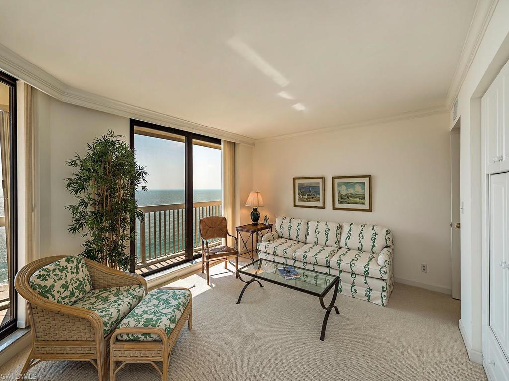 MERIDIAN CLUB - Residential