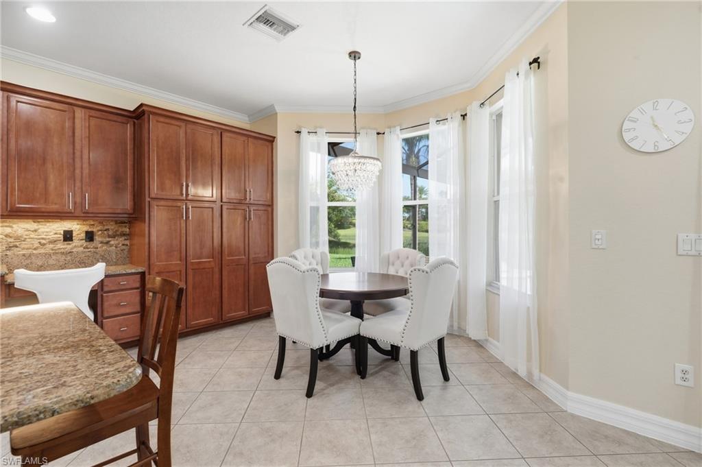 BOTANICA LAKES - Residential