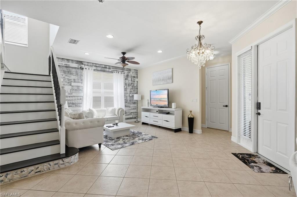 BOTANICA LAKES - Residential