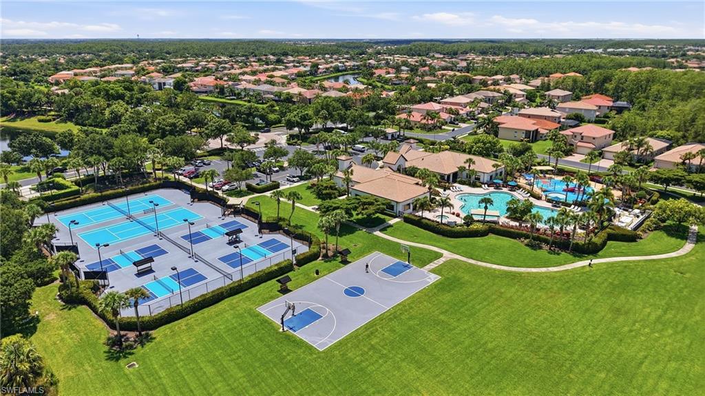 BOTANICA LAKES - Residential