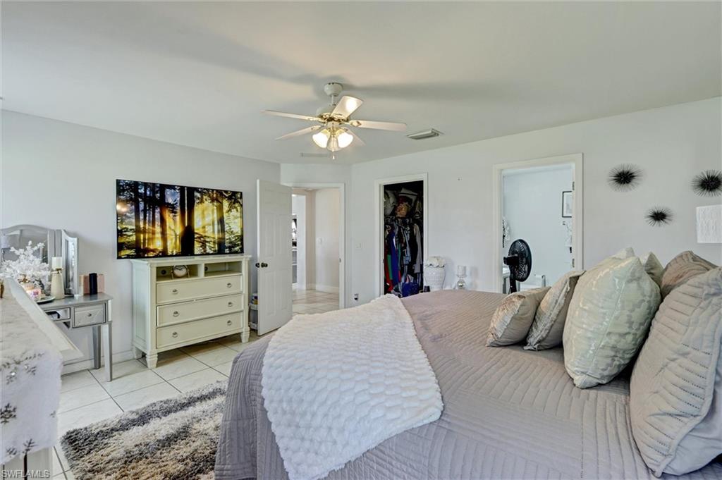 TOWN LAKES - Residential