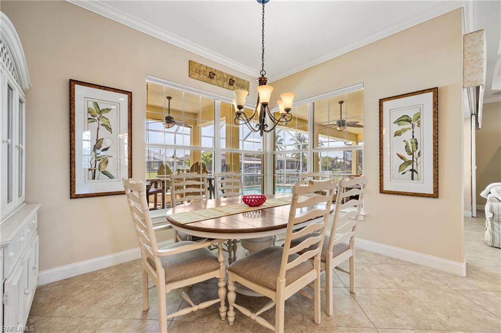 FOUR MILE COVE - Residential