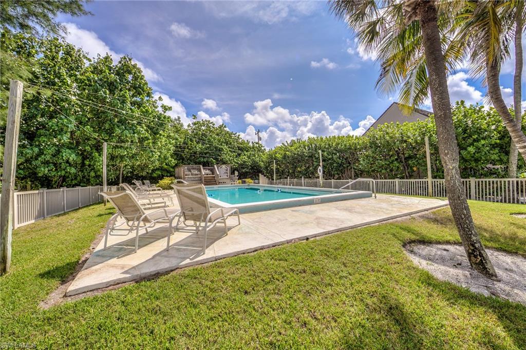 BEACH HOMES - Residential
