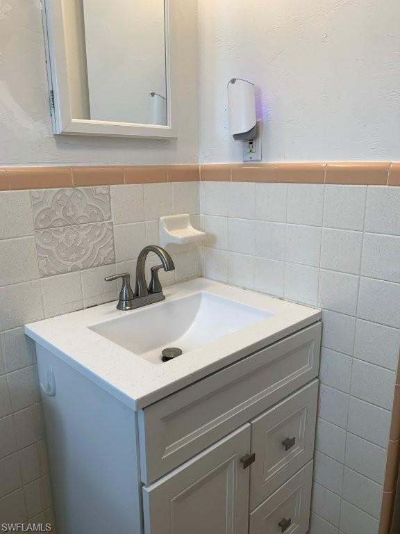 PALM RIDGE - Residential Lease