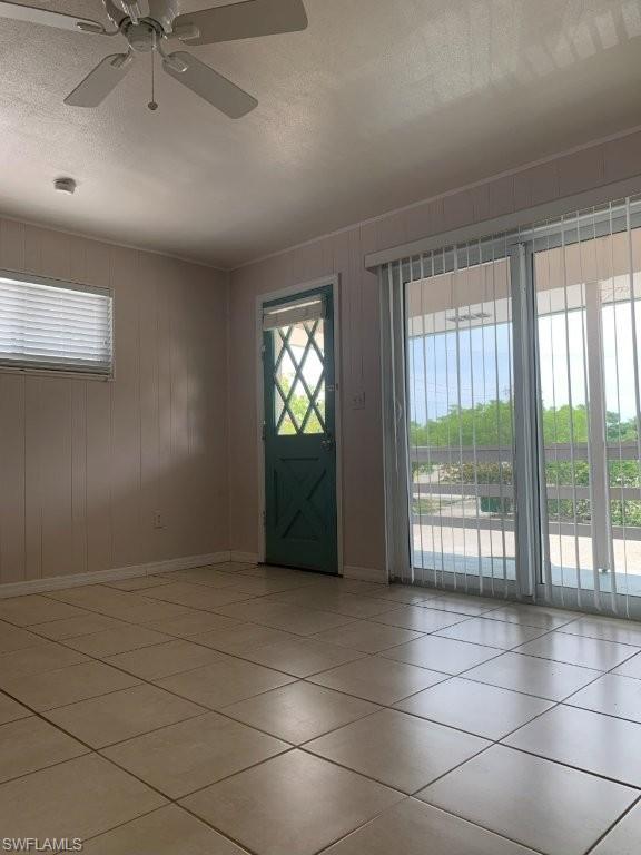 PALM RIDGE - Residential Lease