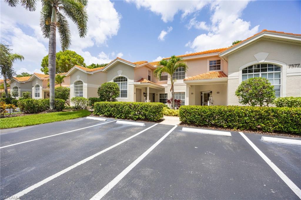 PIPERS GROVE - Residential