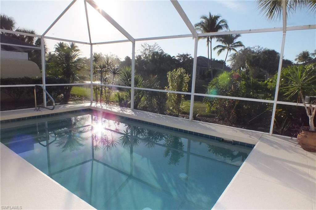 ISLAND WALK - Residential
