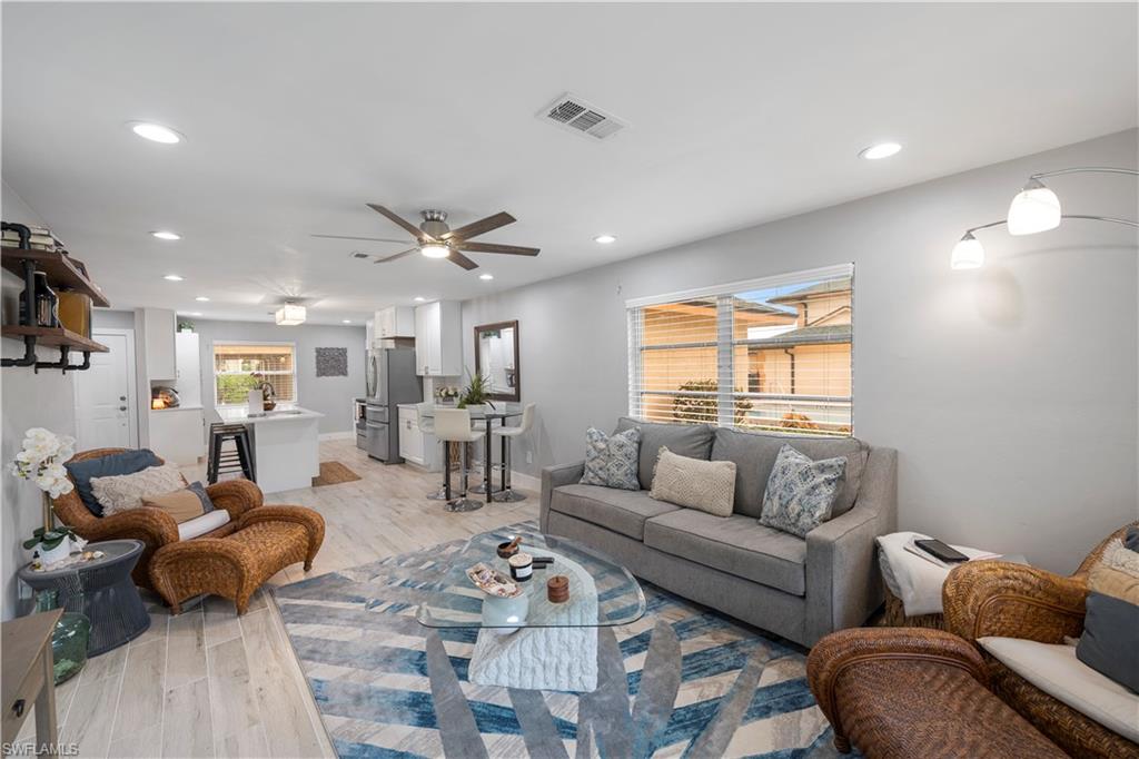 CAPE PARKWAY - Residential