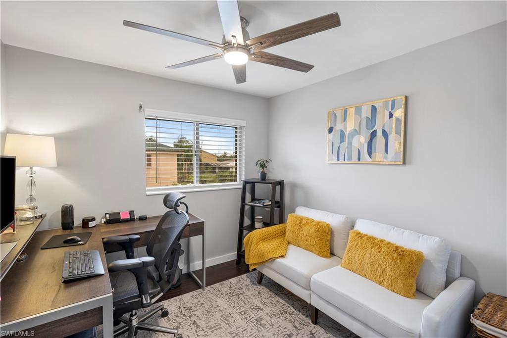 CAPE PARKWAY - Residential
