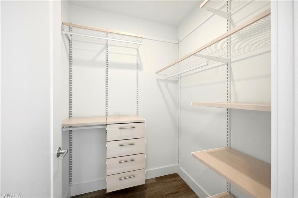 ASCENT AT METROPOLITAN NAPLES - Residential Lease