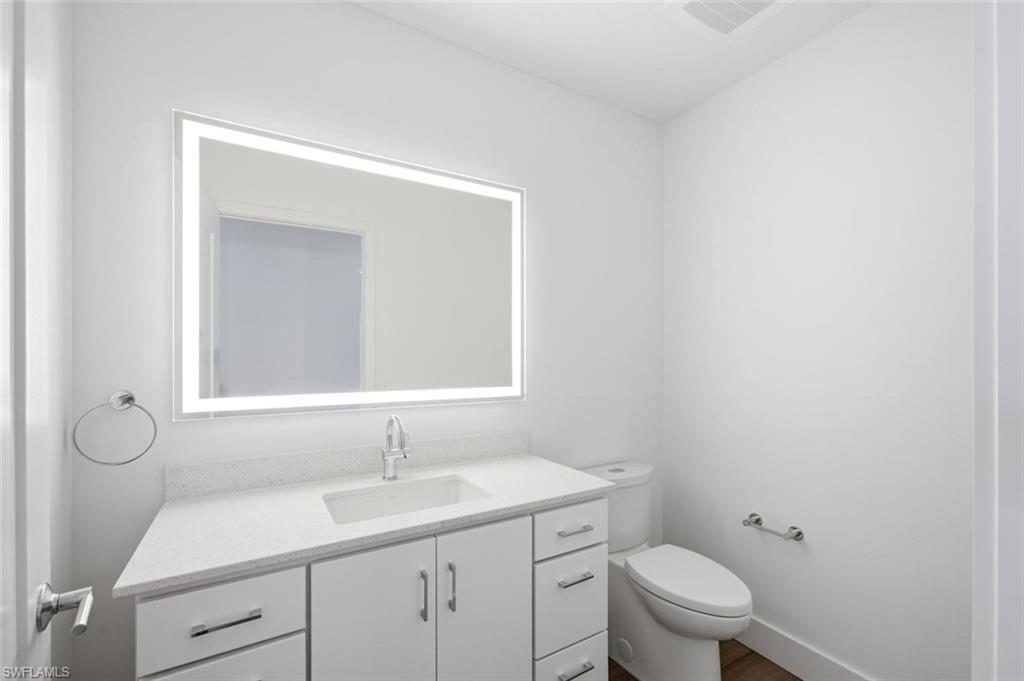 ASCENT AT METROPOLITAN NAPLES - Residential Lease