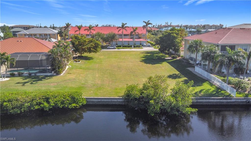 PUNTA GORDA ISLES - Land