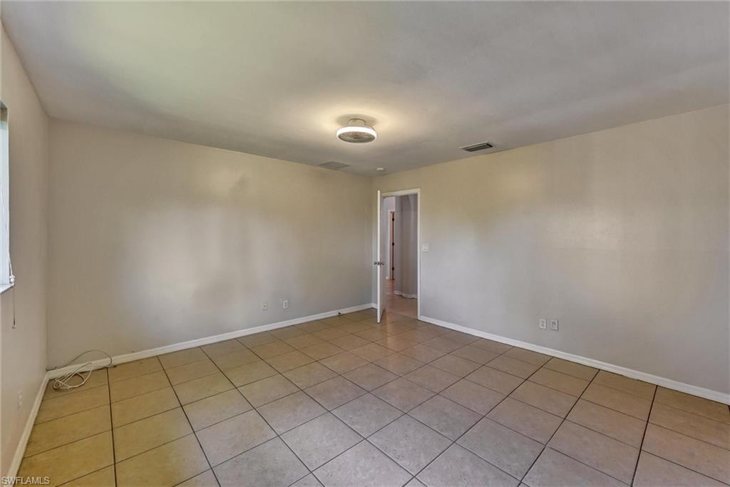 CAPE CORAL - Residential Lease