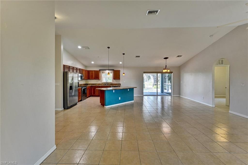 CAPE CORAL - Residential Lease