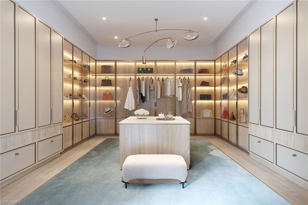 OLANA NAPLES - Residential