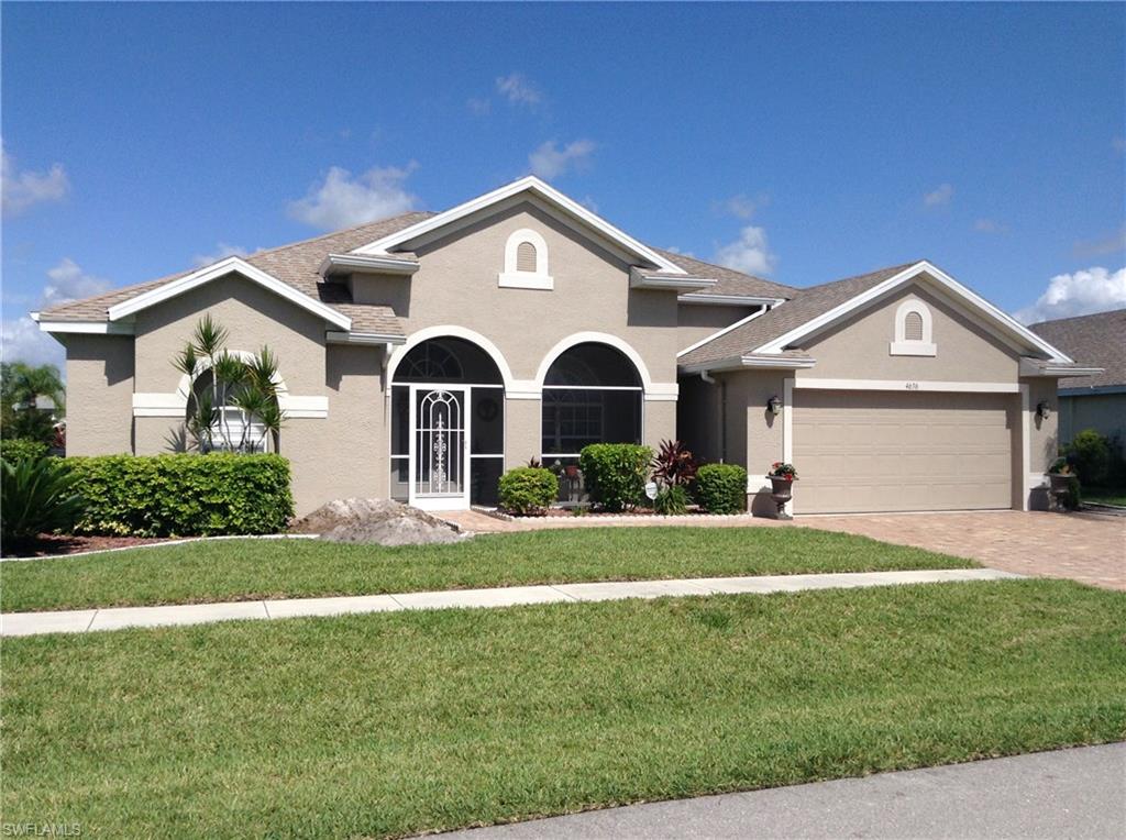 VARSITY LAKES - Residential