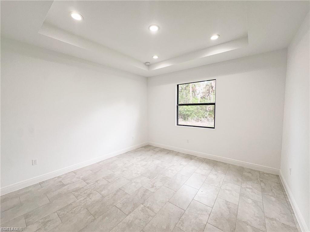 PORT LABELLE - Residential Lease