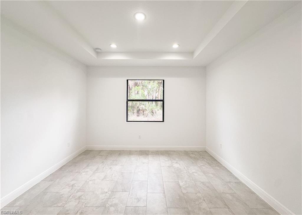 PORT LABELLE - Residential Lease