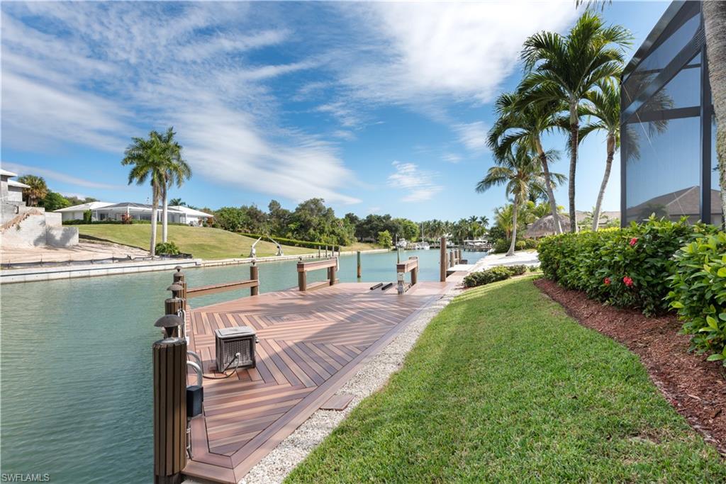 MARCO BEACH - Residential