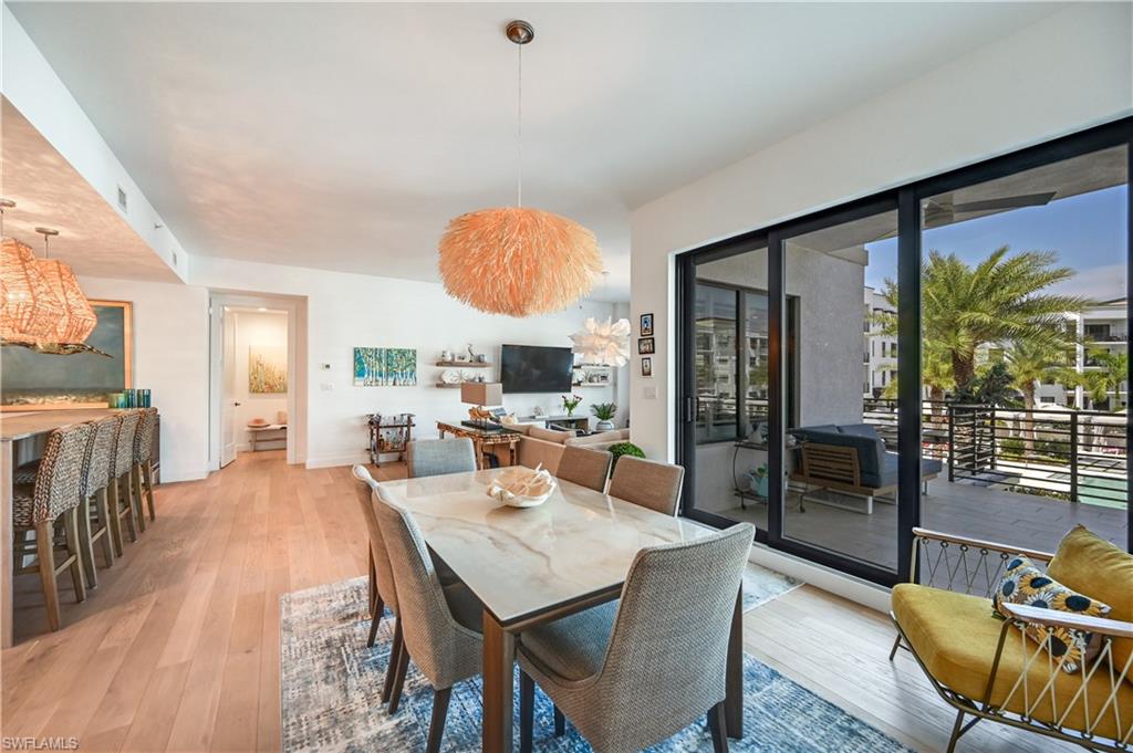 ELEVEN ELEVEN CENTRAL - Residential
