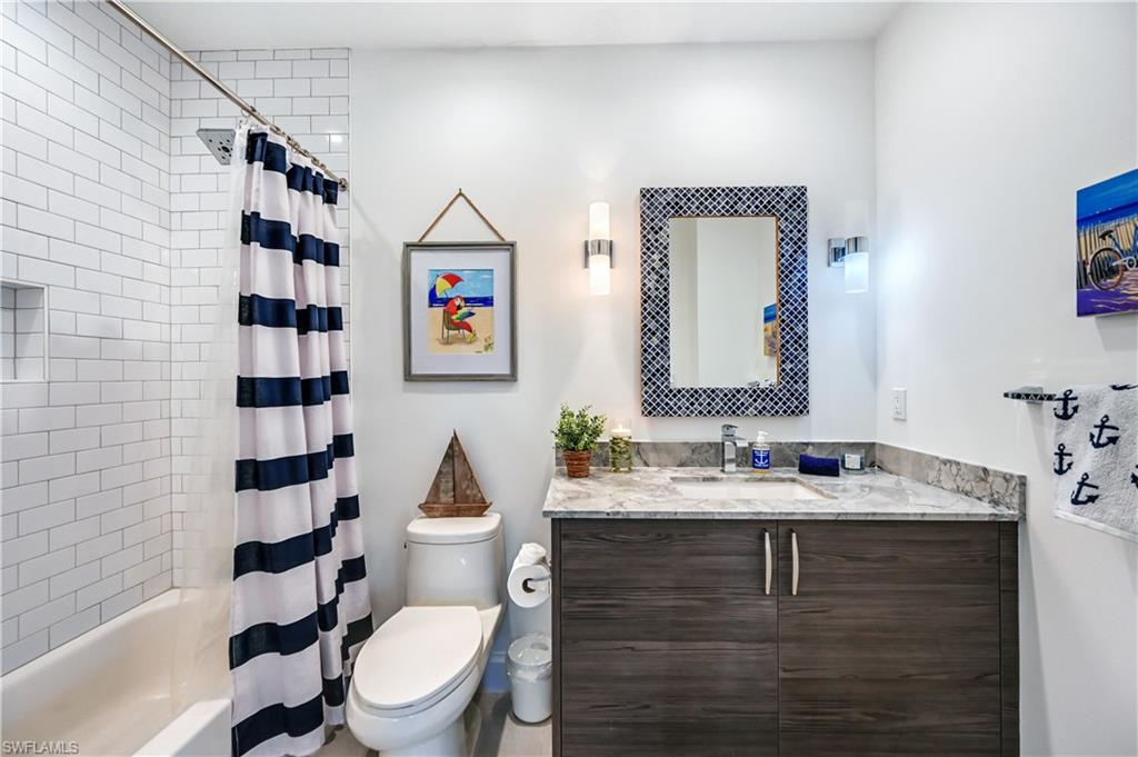 ELEVEN ELEVEN CENTRAL - Residential