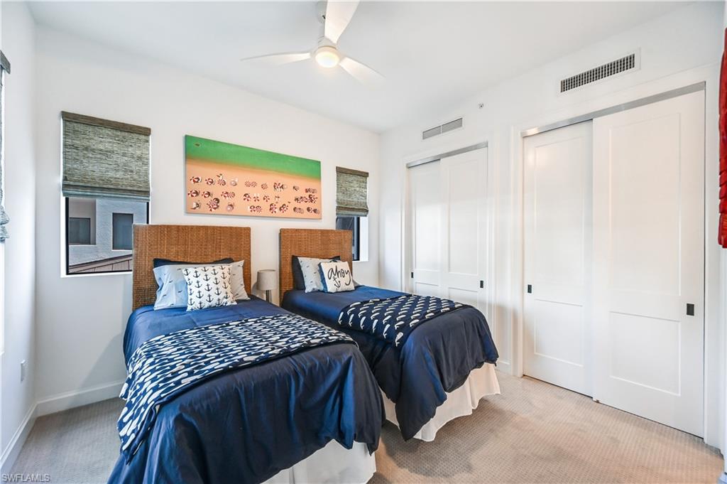ELEVEN ELEVEN CENTRAL - Residential
