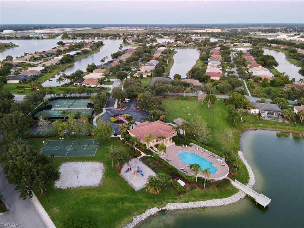 WATERWAYS OF NAPLES - Residential