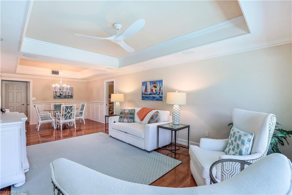 MOORINGS - Residential