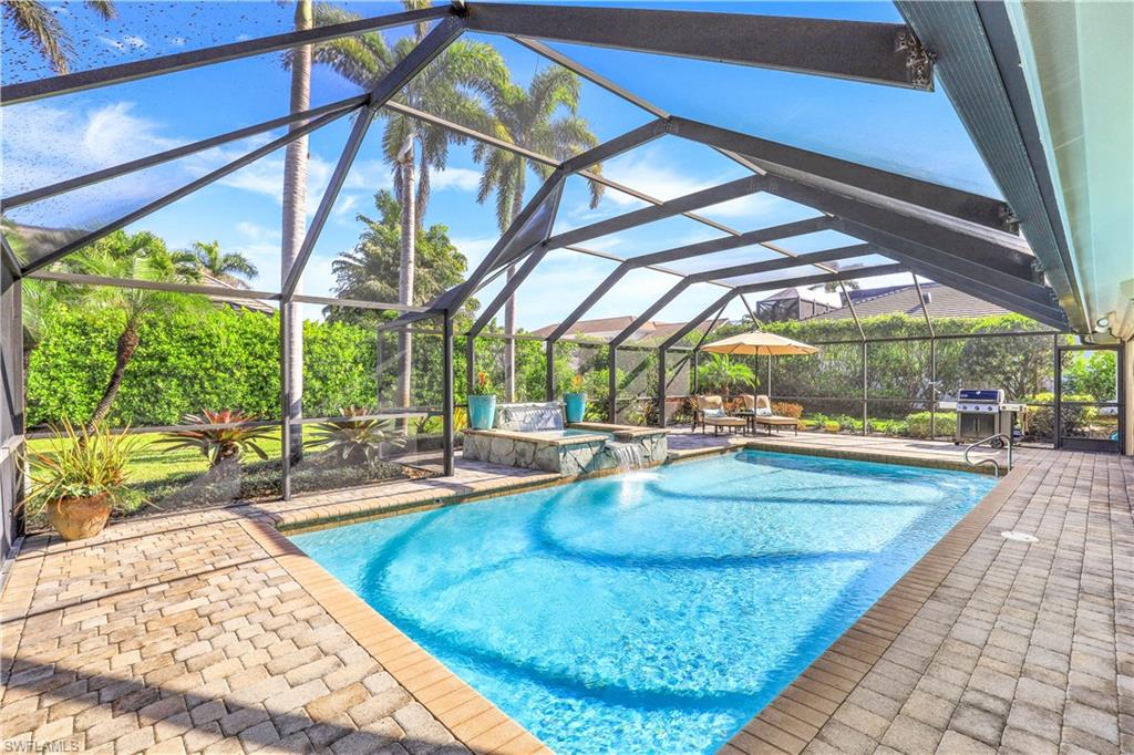 MOORINGS - Residential