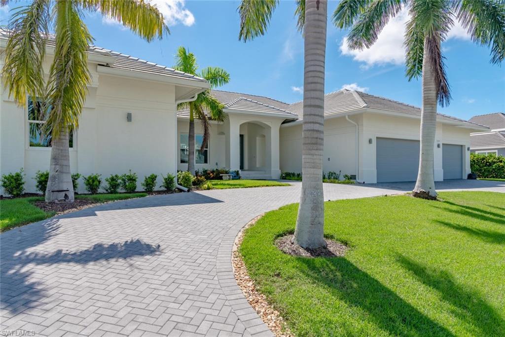 MARCO BEACH - Residential