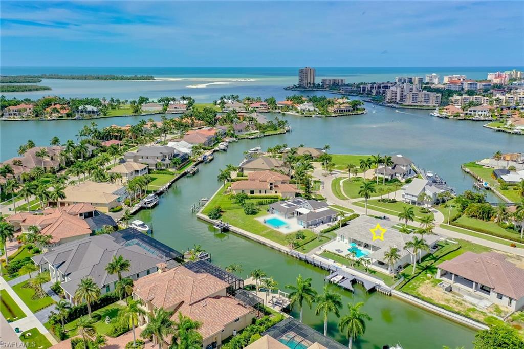 MARCO BEACH - Residential