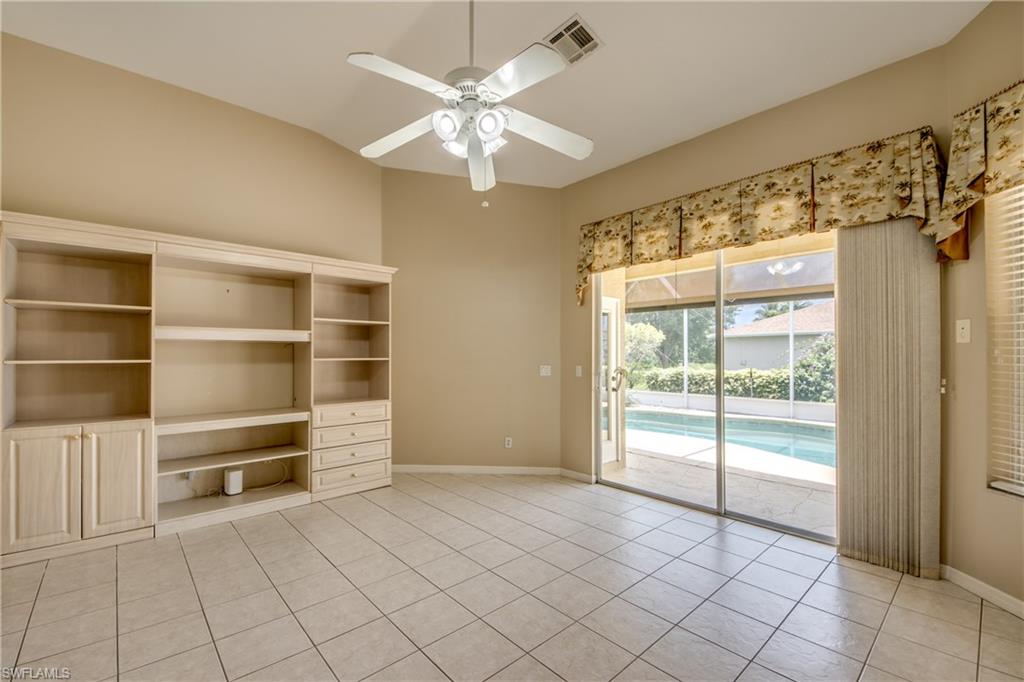 COLONY LAKES - Residential