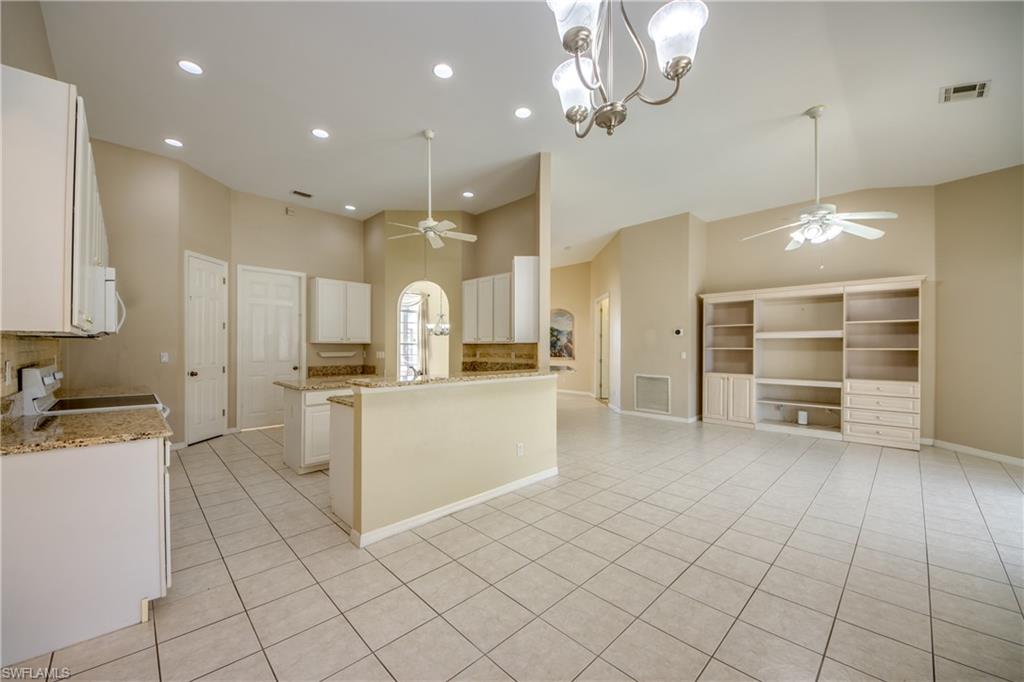 COLONY LAKES - Residential