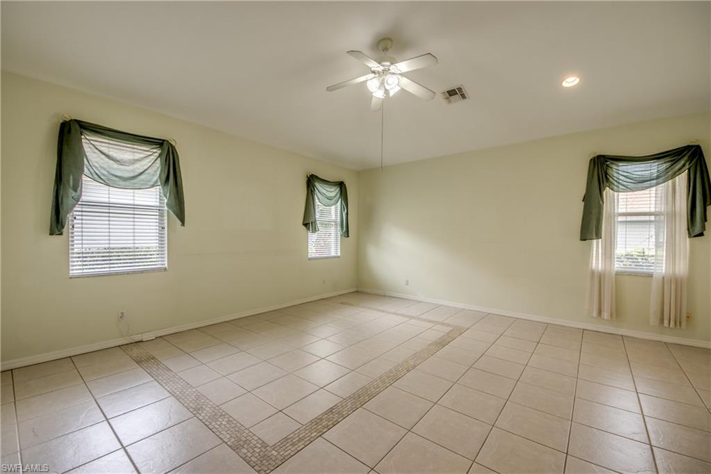 COLONY LAKES - Residential