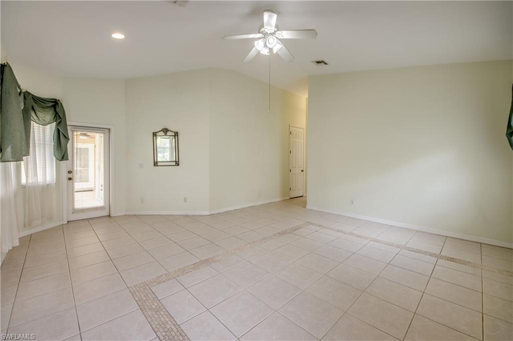COLONY LAKES - Residential