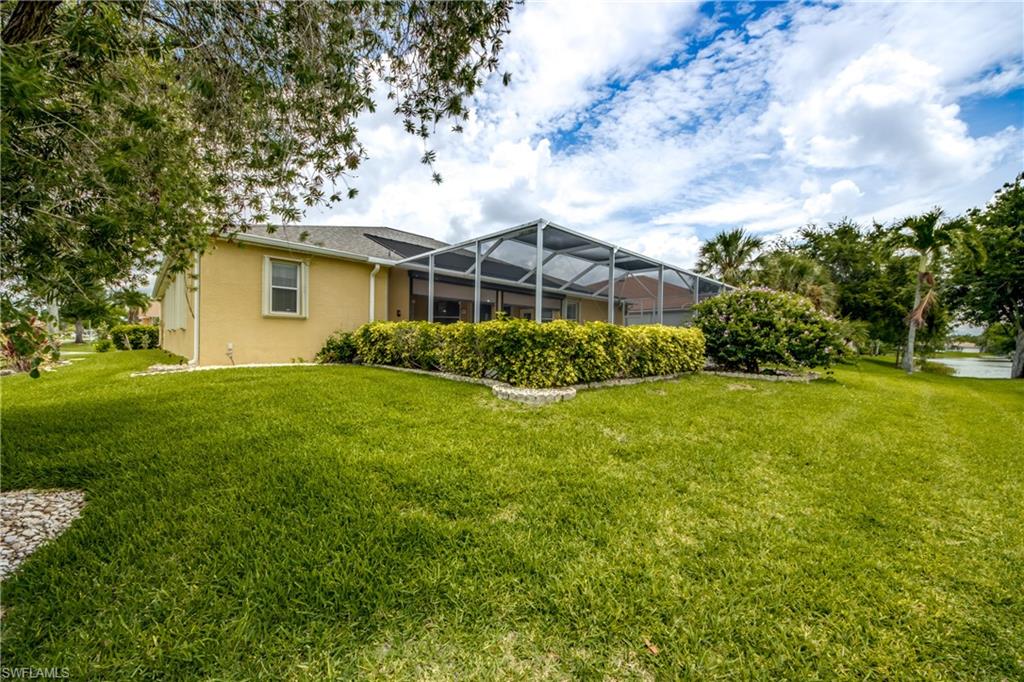 COLONY LAKES - Residential