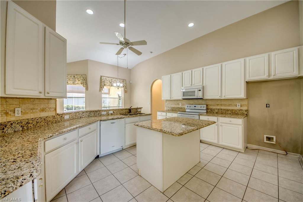 COLONY LAKES - Residential