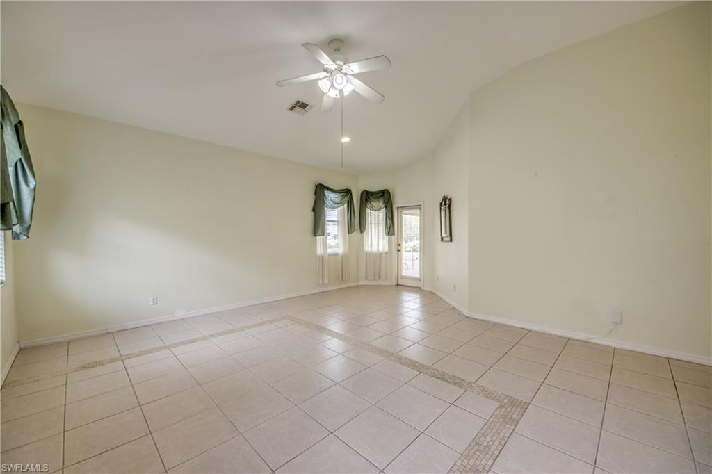 COLONY LAKES - Residential