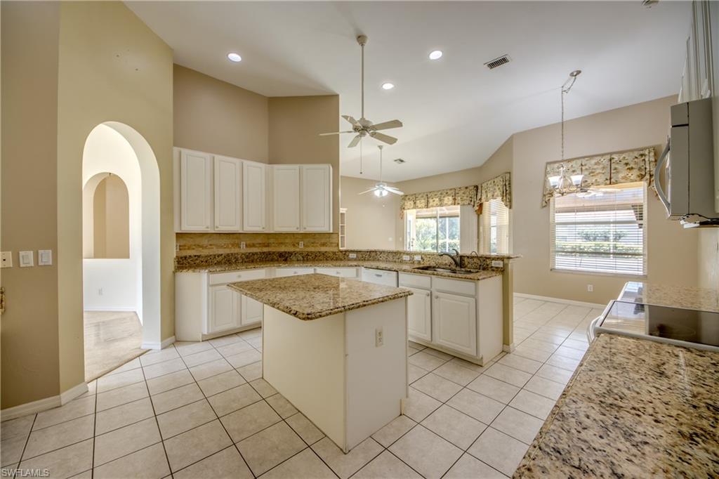 COLONY LAKES - Residential