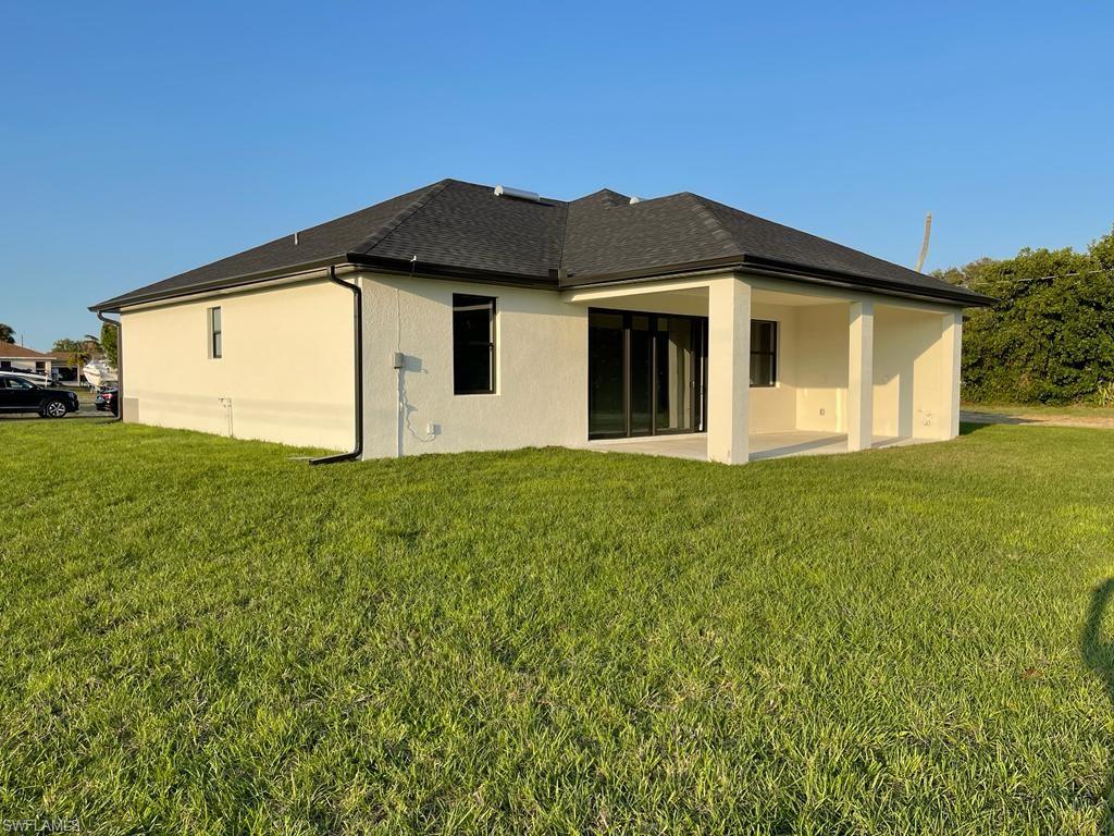 CAPE CORAL - Residential